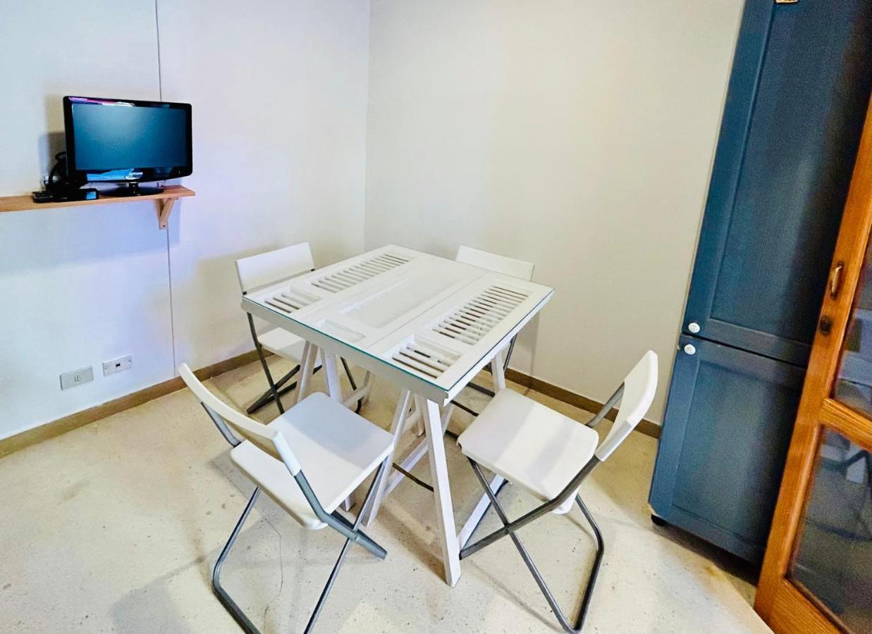 Santa Scolastica Home Μπάρι Εξωτερικό φωτογραφία